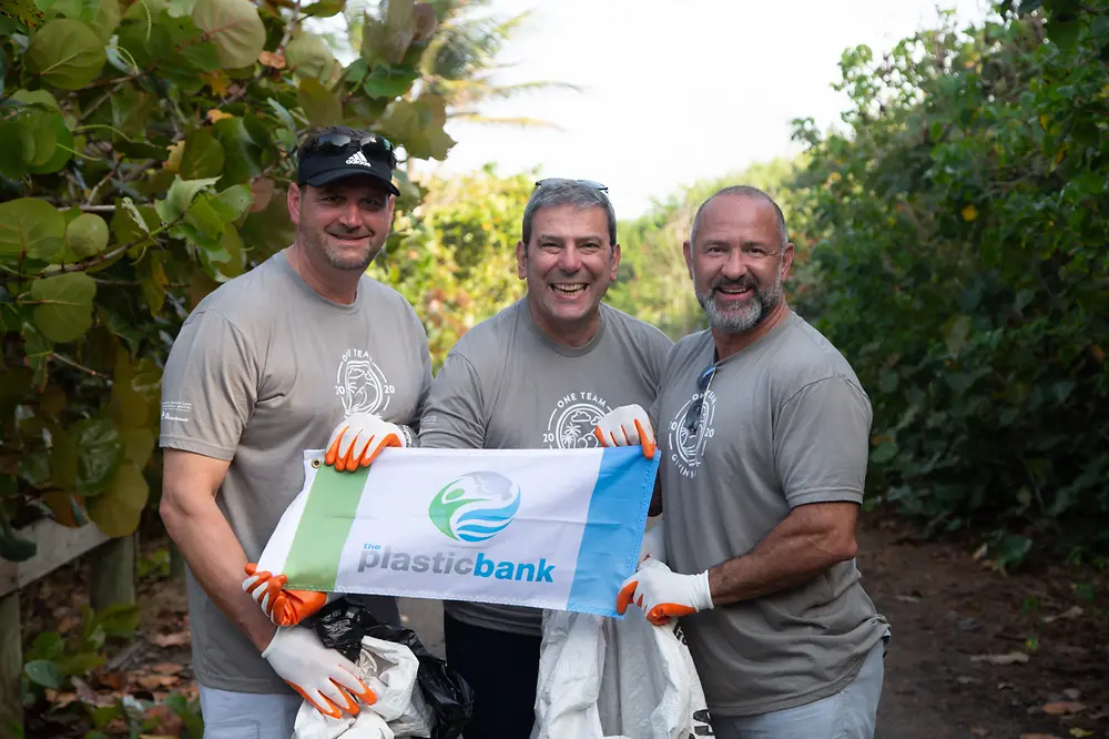 David DiBernardino, Senior Vice President, Sales Beauty Care, North America, Filippos Minaidis, Regional Head, Beauty Care Retail North America & General Manager, Zotos Professional and David Katz participated at a Henkel beach clean-up event, held in San Juan, Puerto Rico in February 2020.